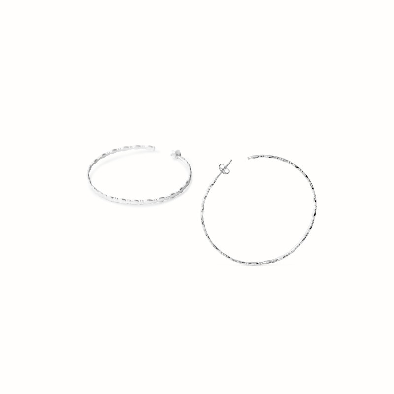 
<!-- begin modules/seoaltimages/views/templates/hook/alt.tpl -->
Odette earrings-Hoop earrings-Enomis
<!-- end modules/seoaltimages/views/templates/hook/alt.tpl -->

